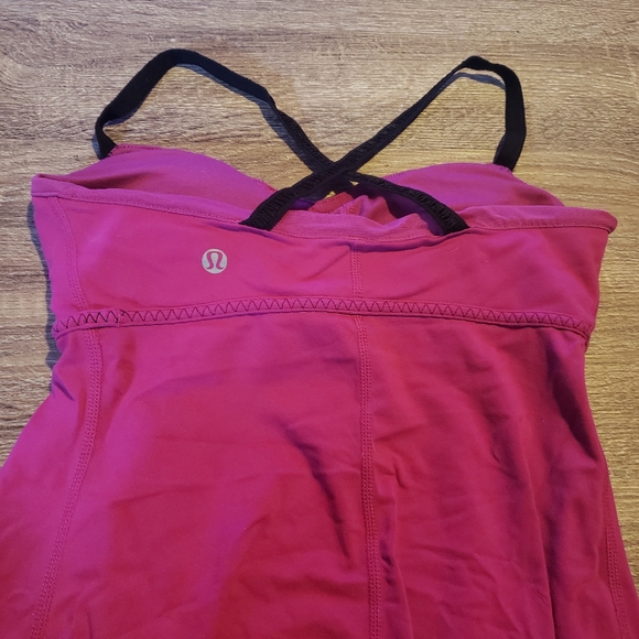 LULULEMON RACEBACK WORKOUT TANK - Picture 2 of 2